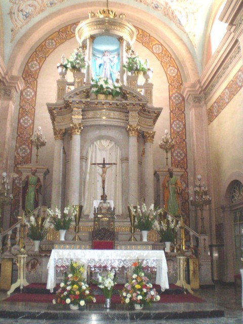 STA MA IGLESIA INT1